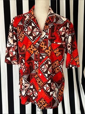 Vintage Hawaiian Short Sleeve Shirt
